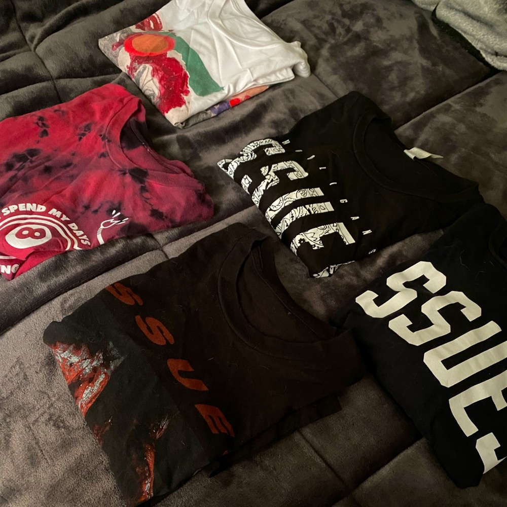 Issues (band) shirt bundle!